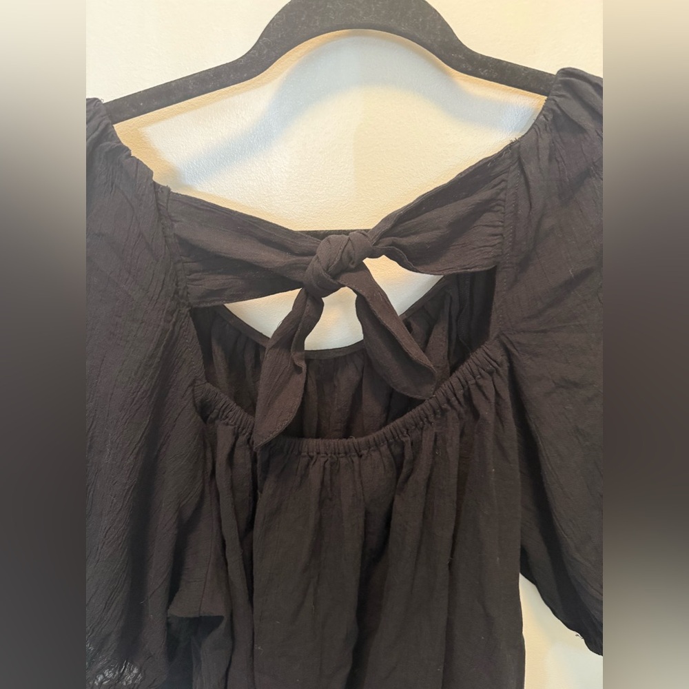 Old Navy Cotton Black Top With Open Back With a Tie - Size XL - Picture 6 of 10